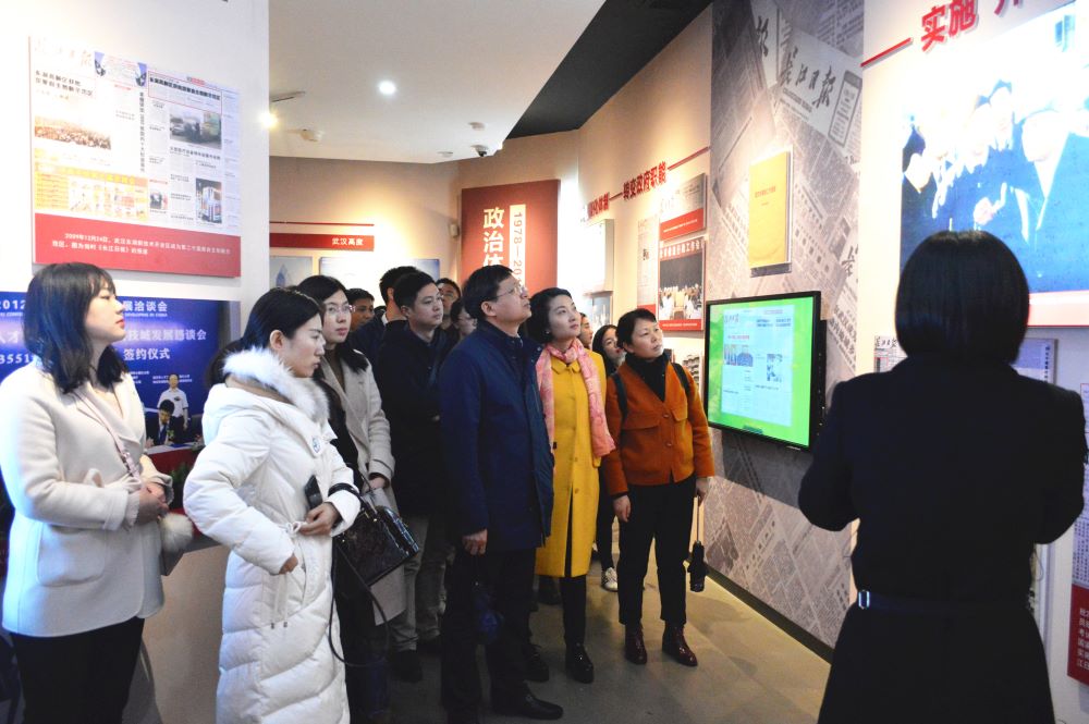微信圖片_20190323103615副本.jpg